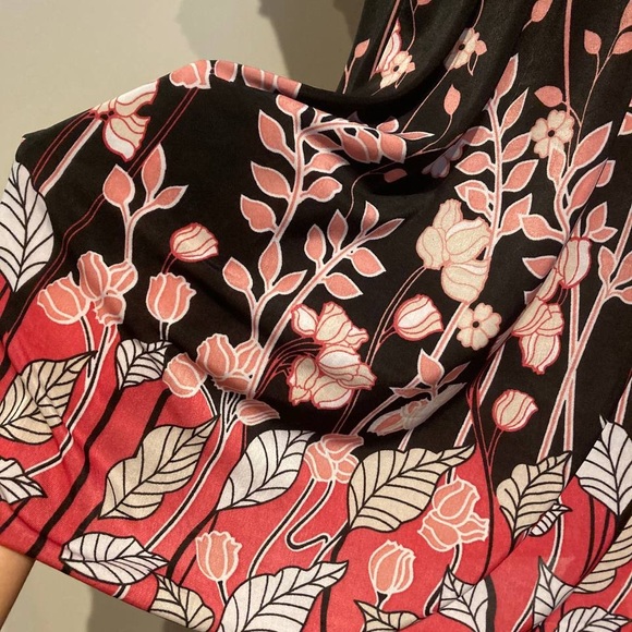 Summer dress - Picture 4 of 4